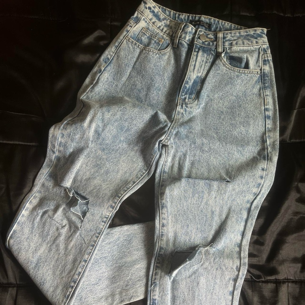 Hugh waisted acid wash skinny jeans
